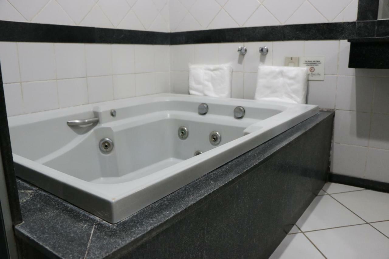 Monte Carlo Inn 몬치스 클라루스 외부 사진